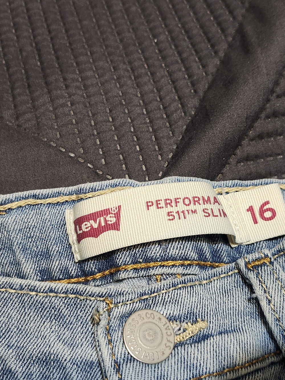Boys Size 16 Jeans - Picture 5 of 9